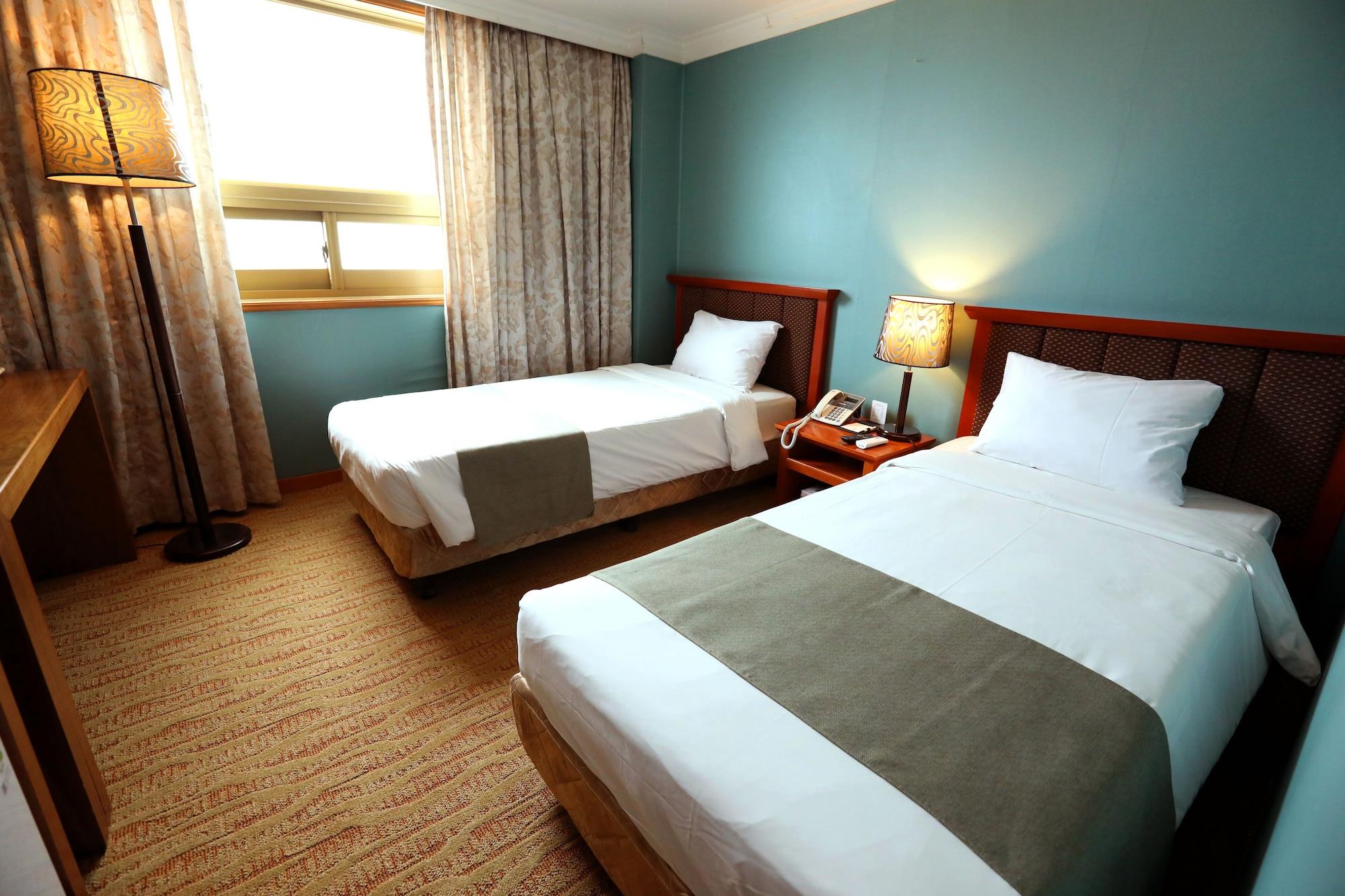 Prime Tourist Hotel Busan Buitenkant foto