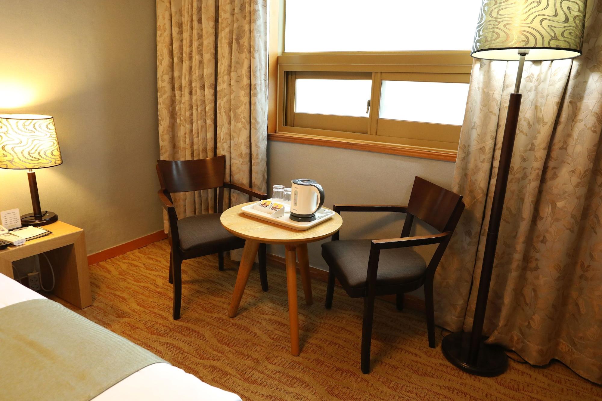 Prime Tourist Hotel Busan Buitenkant foto